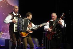 OBERKRAINER WEIHNACHT 24993582 1488960911153814 269068247989699397 n