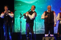 OBERKRAINER WEIHNACHT 25152324 1488963327820239 6242704314321591407 n